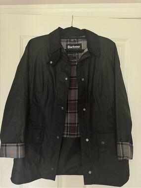 Barbour Women’s Classic Beadnell Waxed Jacket